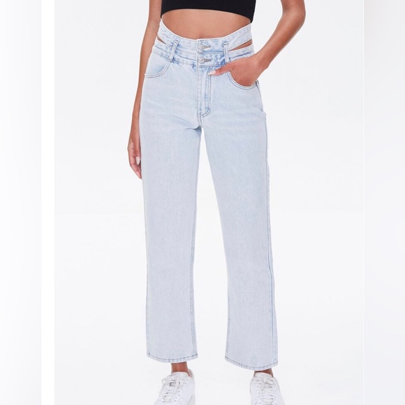 NWT{Forever 21}Sz 25 Cut Out Straight Leg Light Denim Jeans - Picture 2 of 16